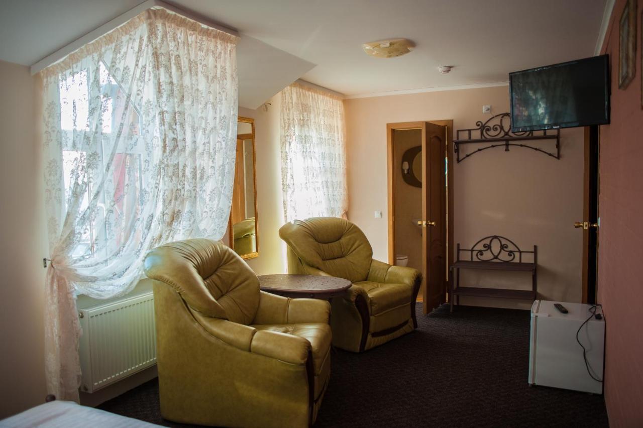 Hotel Zelenyi Klyn Ivano Frankivsk Bagian luar foto
