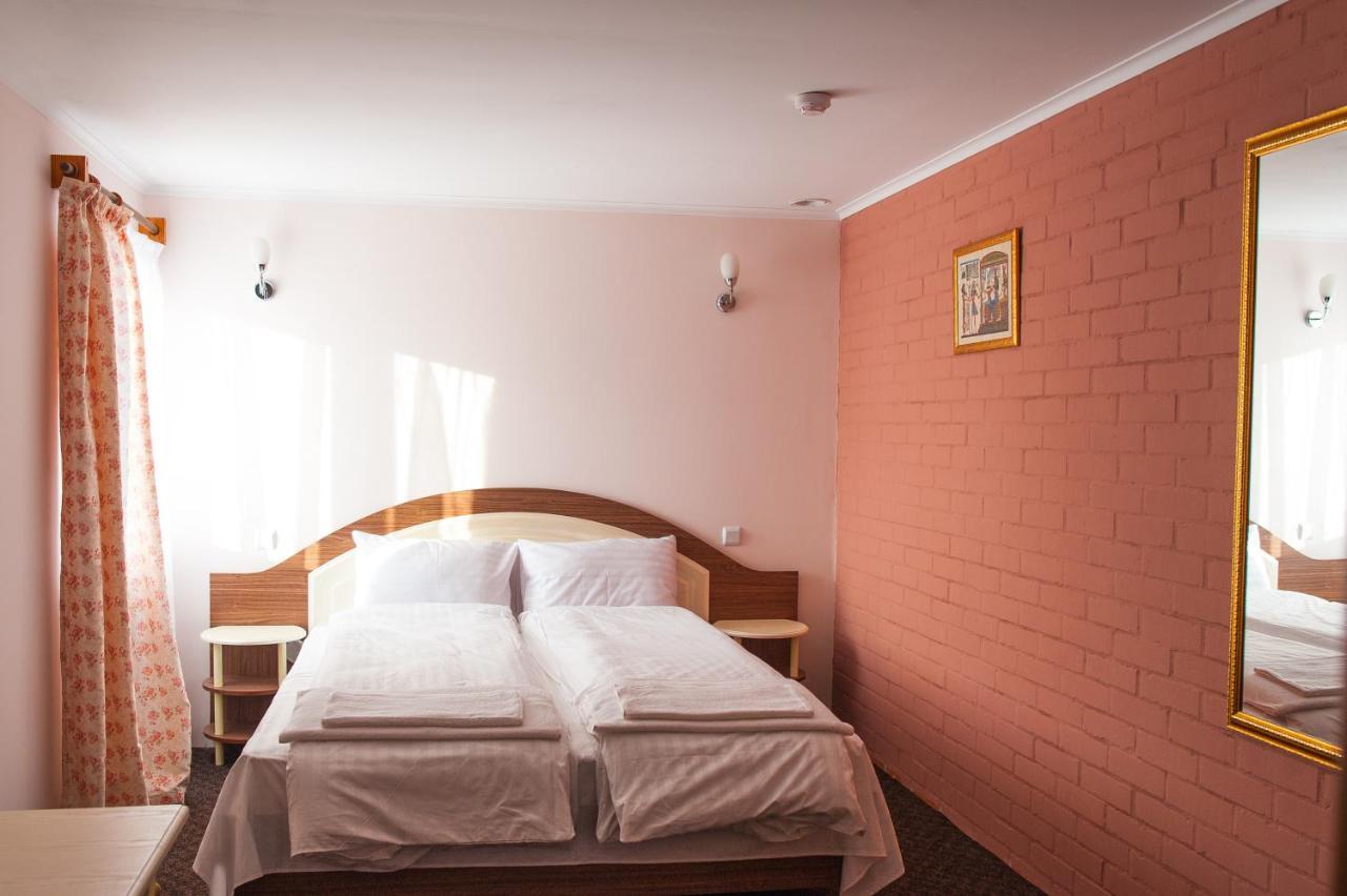 Hotel Zelenyi Klyn Ivano Frankivsk Bagian luar foto